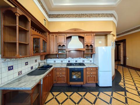 квартира за адресою Дерибасівська вул., 5