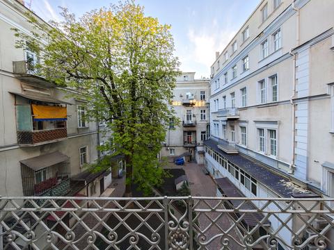 квартира за адресою Дерибасівська вул., 5