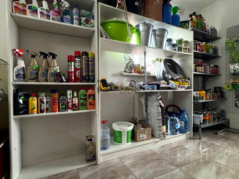 комерційна за адресою Алли Горської вул. (Чайковського), 83