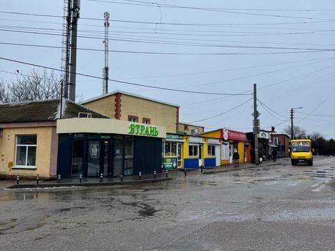 комерційна за адресою Алли Горської вул. (Чайковського), 83