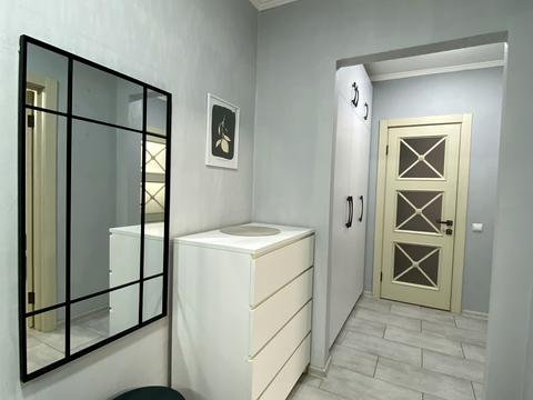 квартира за адресою Софії Русової вул., 7-А