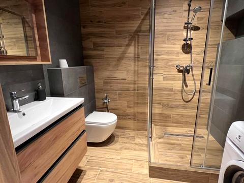 квартира за адресою Шкільна вул., 73-Г