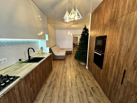 квартира за адресою Мостобудівників вул., 18