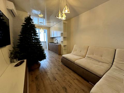 квартира за адресою Мостобудівників вул., 18