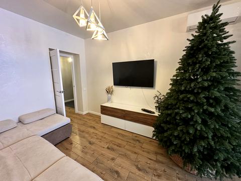 квартира за адресою Мостобудівників вул., 18