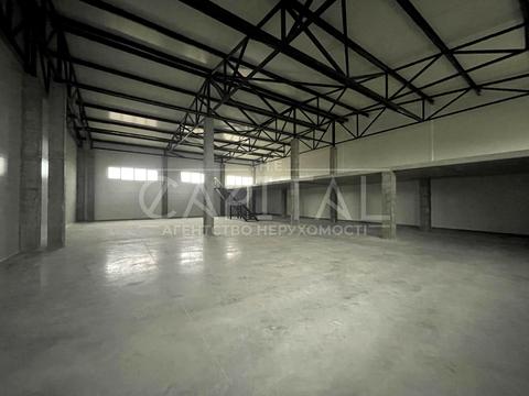 коммерческая по адресу Київська, 12