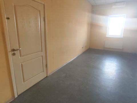 коммерческая по адресу Майдан Озерний ул. (Боброва), 3