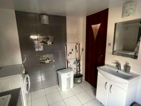 дом по адресу Симона Петлюры ул. (Василини), 9