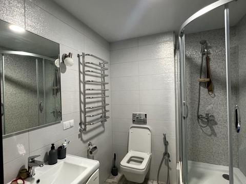 квартира за адресою Михайла Лушпи просп., 5 к30