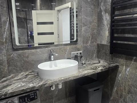 квартира за адресою микіль, 8