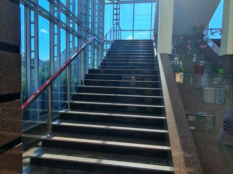 комерційна за адресою Науки просп. (Леніна), 45/35