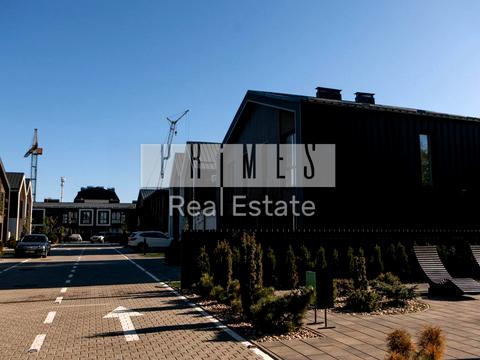 будинок за адресою Лугова