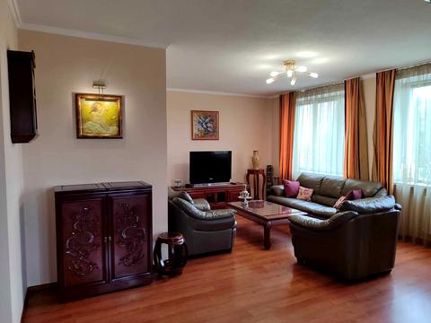 квартира за адресою Миколи Амосова вул., 2