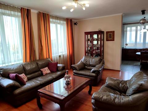 квартира за адресою Миколи Амосова вул., 2