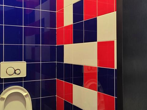 комерційна за адресою Отакара Яроша вул., 15