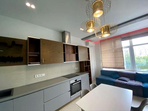 квартира за адресою Андрія Верхогляда вул. (Михайла Драгомирова), 7