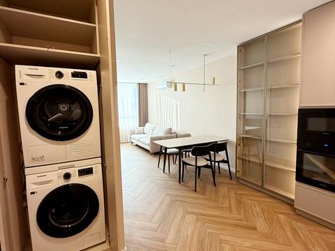 квартира за адресою Топольна вул., 4г