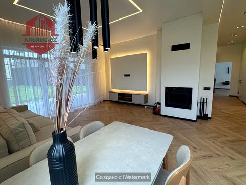 будинок за адресою Соснова вул.