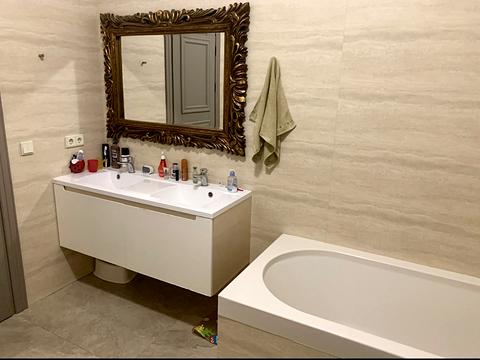 дом по адресу Центральна ул.