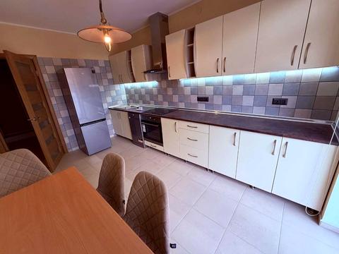 квартира за адресою Гренджі-Донського, 2