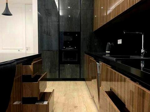 квартира за адресою Євгена Коновальця вул. (Щорса), 26-А