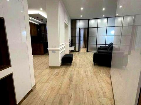 квартира за адресою Євгена Коновальця вул. (Щорса), 26-А