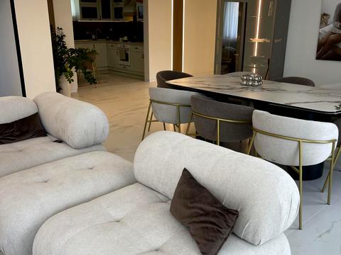 дом по адресу 8 Марта, 7