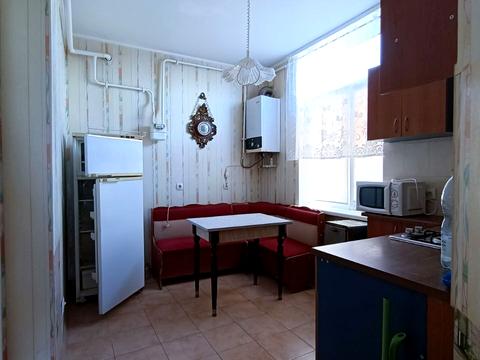 квартира за адресою смт. Авангард, Торгова вул., 3