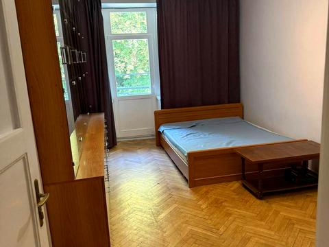 квартира за адресою Героїв Майдану вул. (Гвардійська), 30