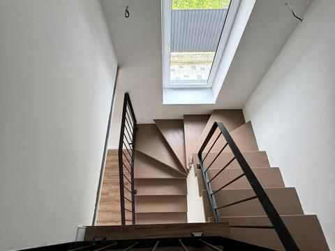 будинок за адресою Володимира Івасюка вул., 3