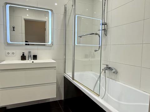 квартира за адресою Соборності просп. (Возз'єднання), 17