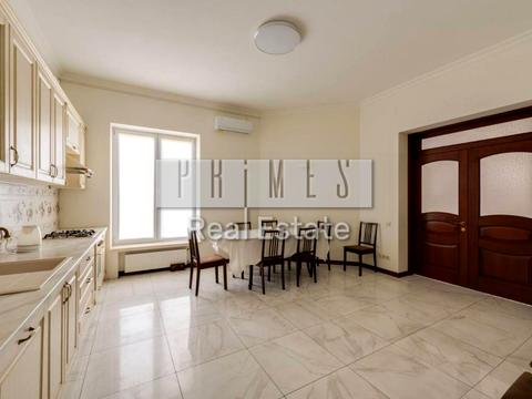 будинок за адресою Лобановського вул.