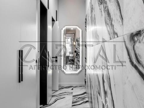 коммерческая по адресу Ивана Мазепы ул. (Январского Восстания), 4/6