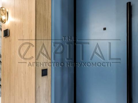 коммерческая по адресу Ивана Мазепы ул. (Январского Восстания), 4/6