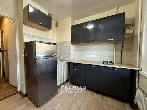 квартира за адресою Академіка Корольова вул., 74б