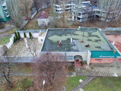 комерційна за адресою Узбекистанська вул., 2