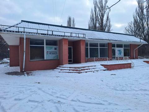 комерційна за адресою Узбекистанська вул., 2