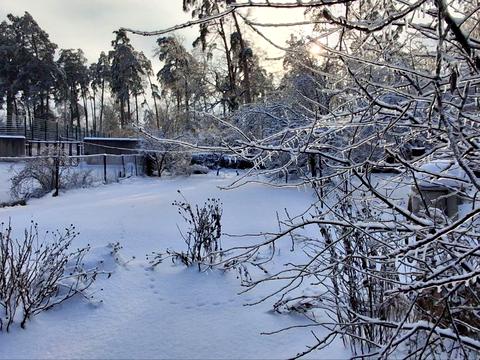 участок по адресу Институтская ул. (Артема)