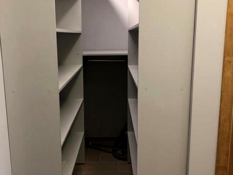 квартира за адресою Жасминова вул., 11