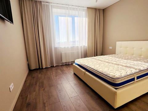 квартира за адресою Героїв Небесної Сотні просп., 16/8