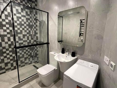 квартира за адресою Героїв Небесної Сотні просп., 16/8