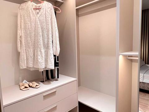 квартира по адресу Андрея Верхогляда ул. (Михайла Драгомирова), 11-Б