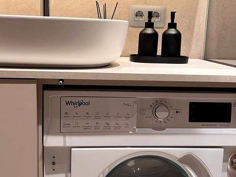 квартира по адресу Андрея Верхогляда ул. (Михайла Драгомирова), 11-Б