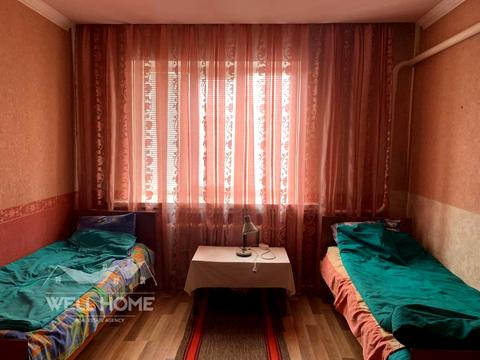 кімната за адресою Максименка, 111