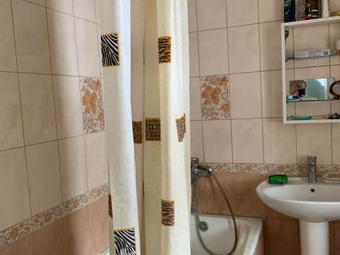 кімната за адресою Максименка, 111