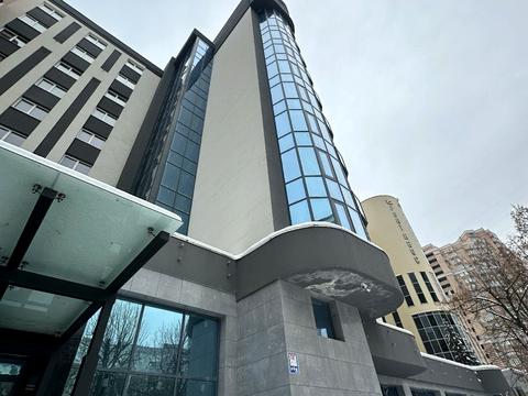 коммерческая по адресу Голосеевская ул., 7