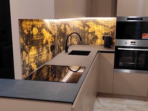 квартира за адресою Салютна вул., (Будинок 02301-02303)