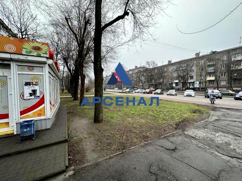 комерційна за адресою Незалежної України вул. (40 років Радянської України), 59