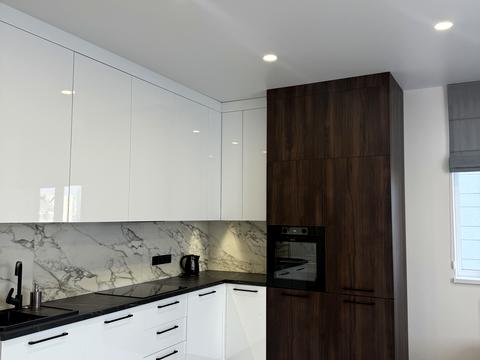 квартира за адресою Андрія Верхогляда вул. (Михайла Драгомирова), 14-А