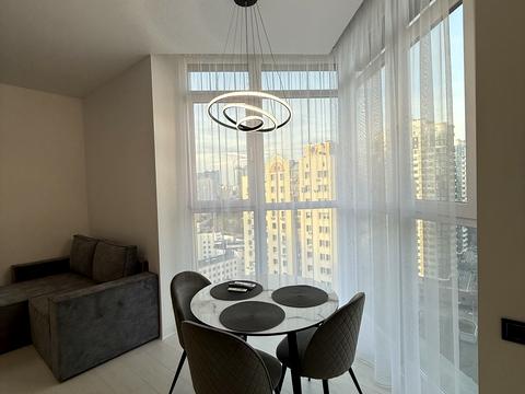 квартира за адресою Андрія Верхогляда вул. (Михайла Драгомирова), 14-А